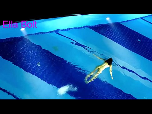 ❤️ म हेर्न रोक्न सक्दिन, जवान गोरा ELLA BOLT रिसोर्ट पूलमा नग्न पौडी खेल्दै समातियो ❤  ne.heatpumpcenter.top मा  ❌❤